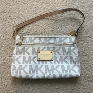 Michael Kors Wristlet